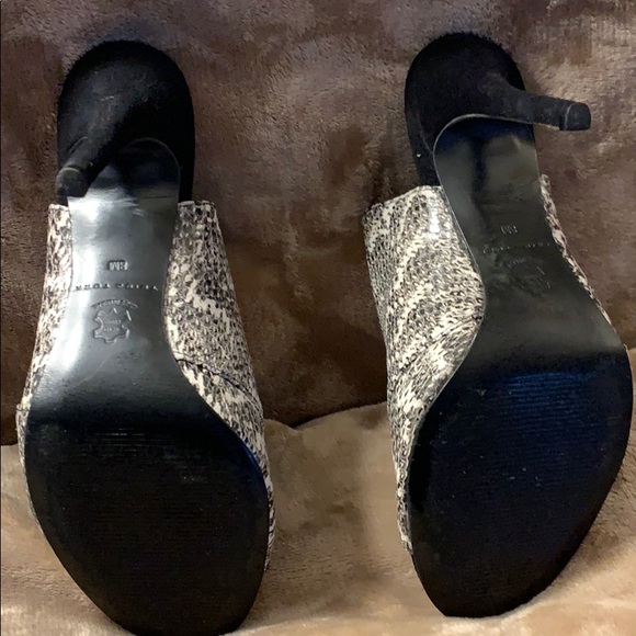 Shoes - Picture 4 of 5